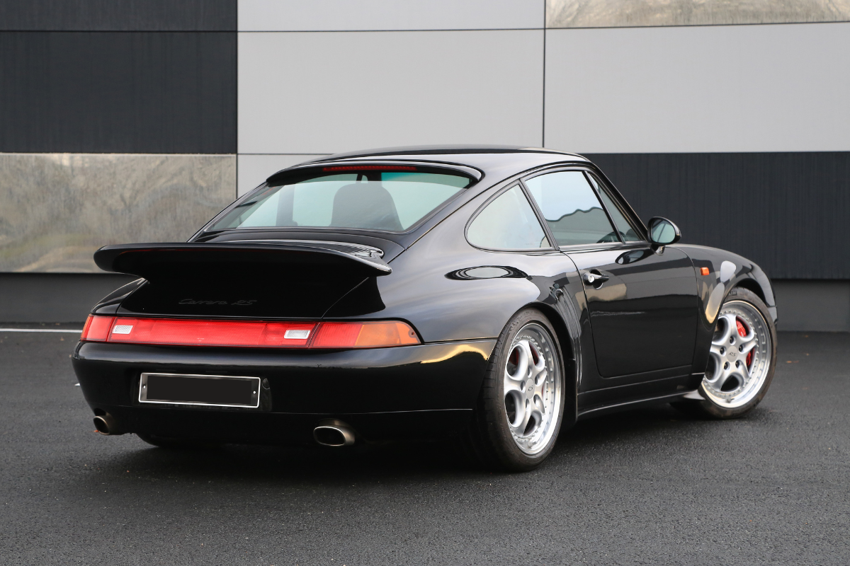 Porsche 993 RS type rear spoiler